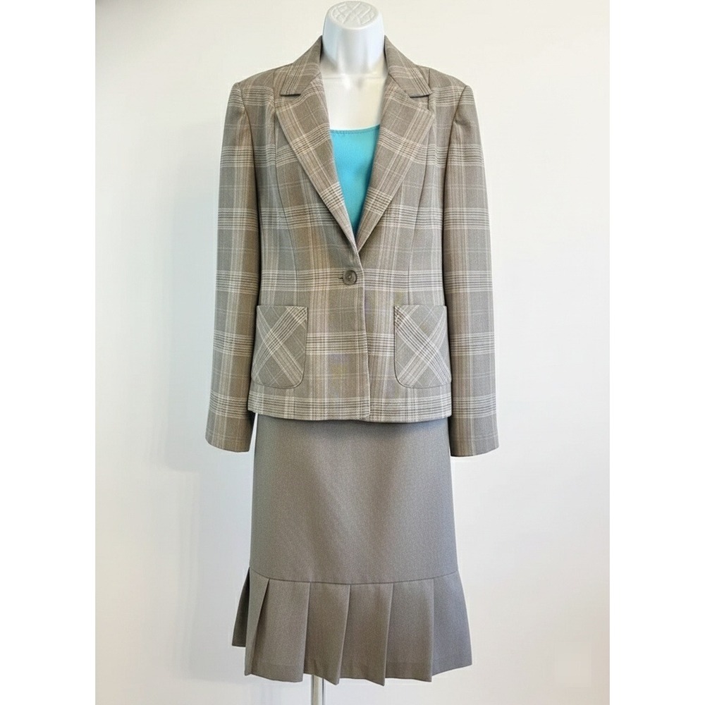 3-Piece skirt & Blazer Suit Set Vintage Lorelie Gilmore Girls Vibes Size 8